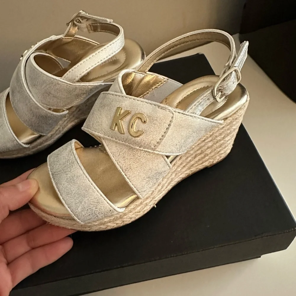 Kenneth Cole step into